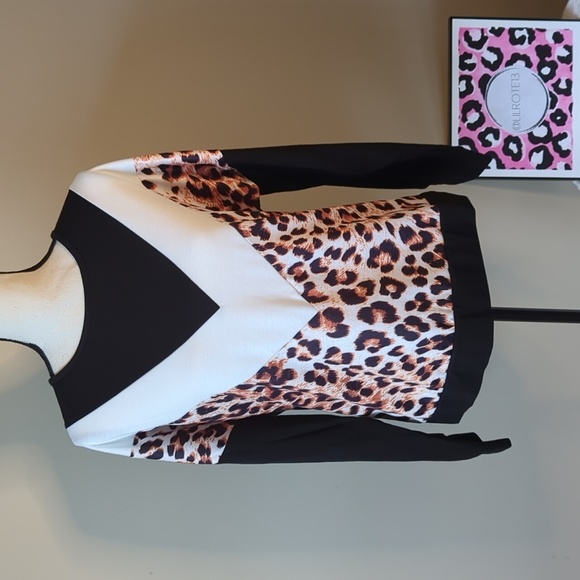 SHEIN Sweaters - ⚠️ LAST CHANCE- LEAVING CLOSET ON 7/17